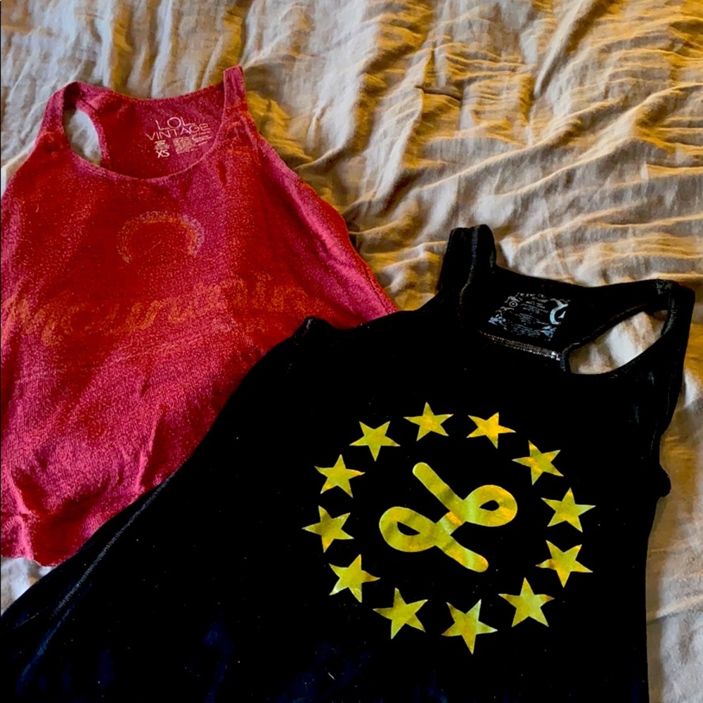 Bundle of two tank tops. LRG And LOL vintage